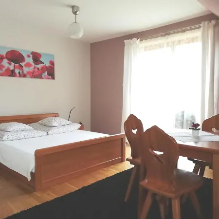 Hotel Willa W Ogrodach *